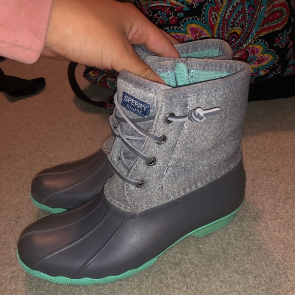 teal duck boots
